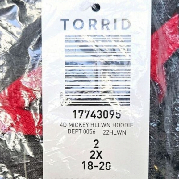 TORRID/DISNEY Plus Size Halloween Hoodie -Cozy Fleece Skulls/Mickey- Mul… - Picture 16 of 16